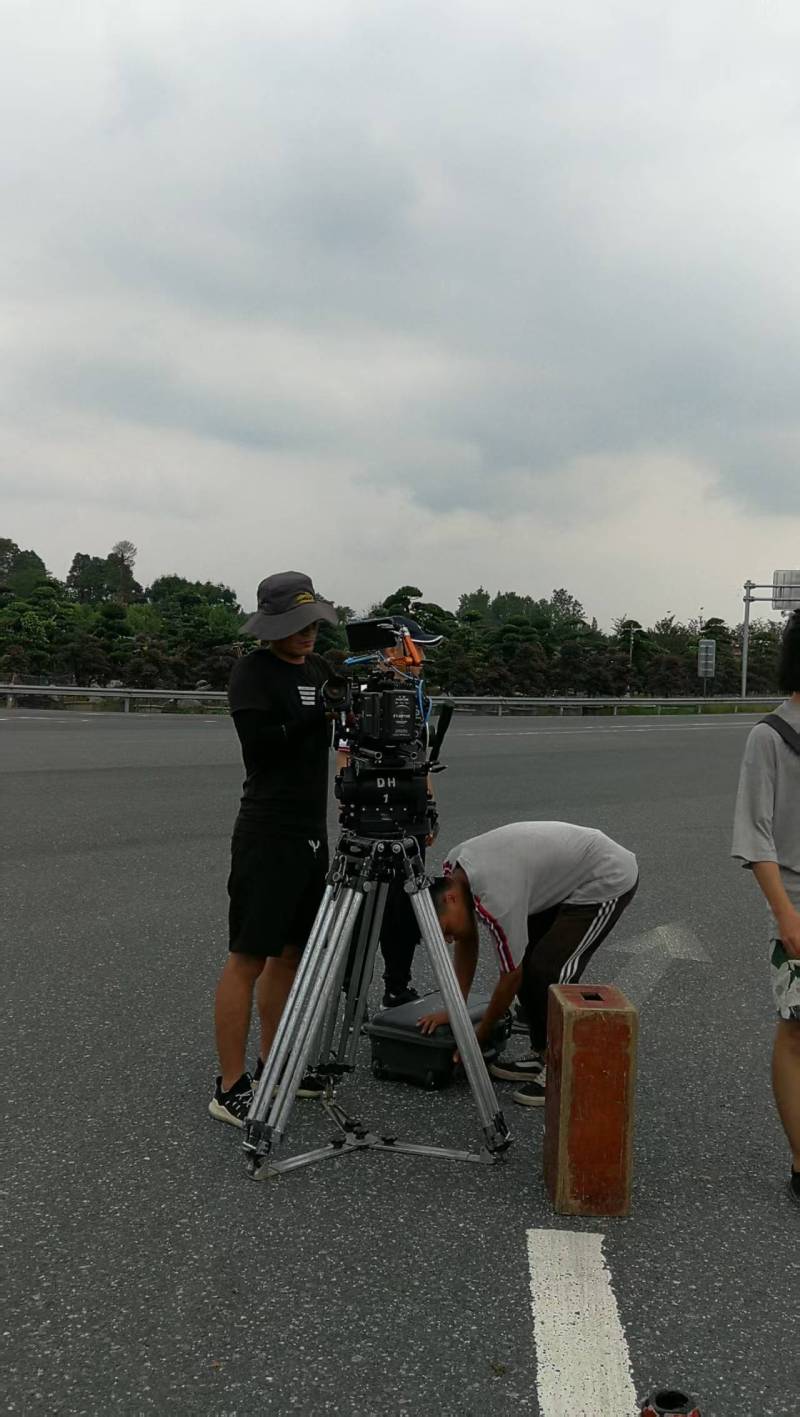 宜州市TVC拍摄公司：唤醒集体记忆，构建跨代际沟通桥梁